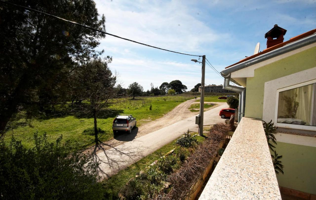 Green House Apartment Pula Exterior photo